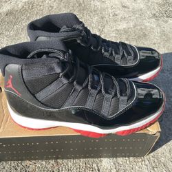 Air Jordan 11 XI bred size 9.5