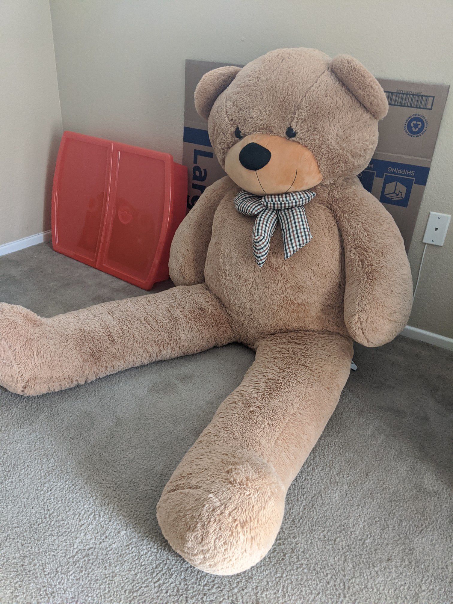 Over sized teddy bear