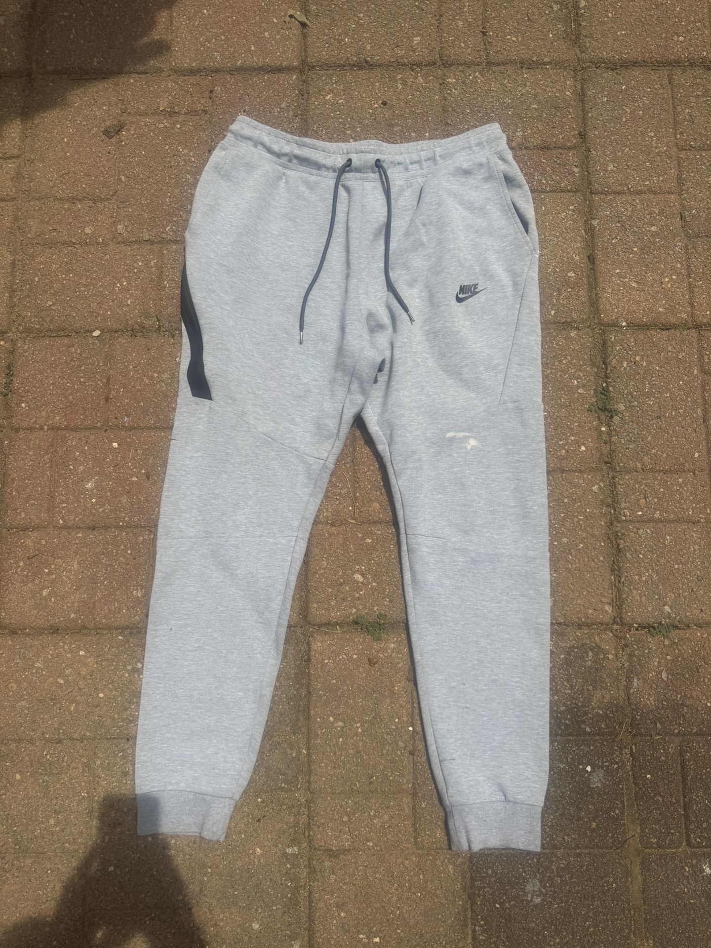 NIKE TECH PANTS