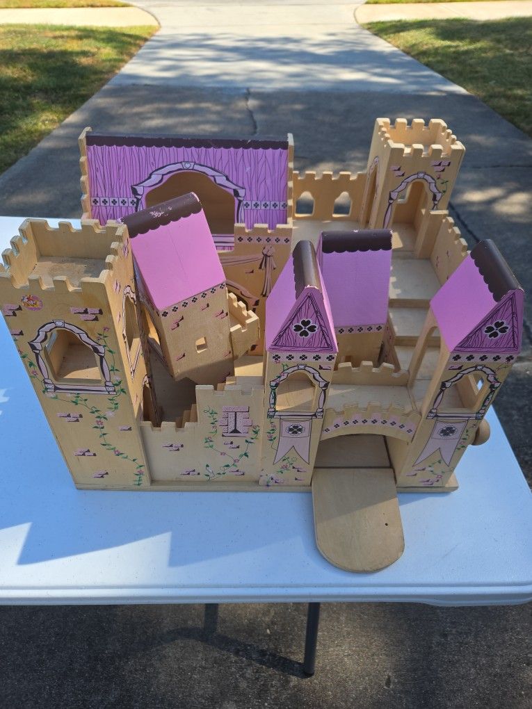 Wood Doll Playset Castle