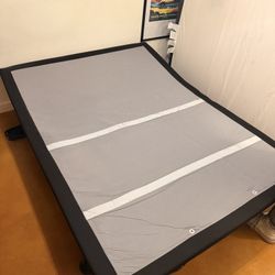 Adjustable Bed Frame 