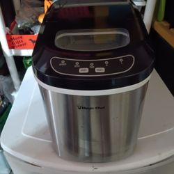 Magic Chef Ice Maker