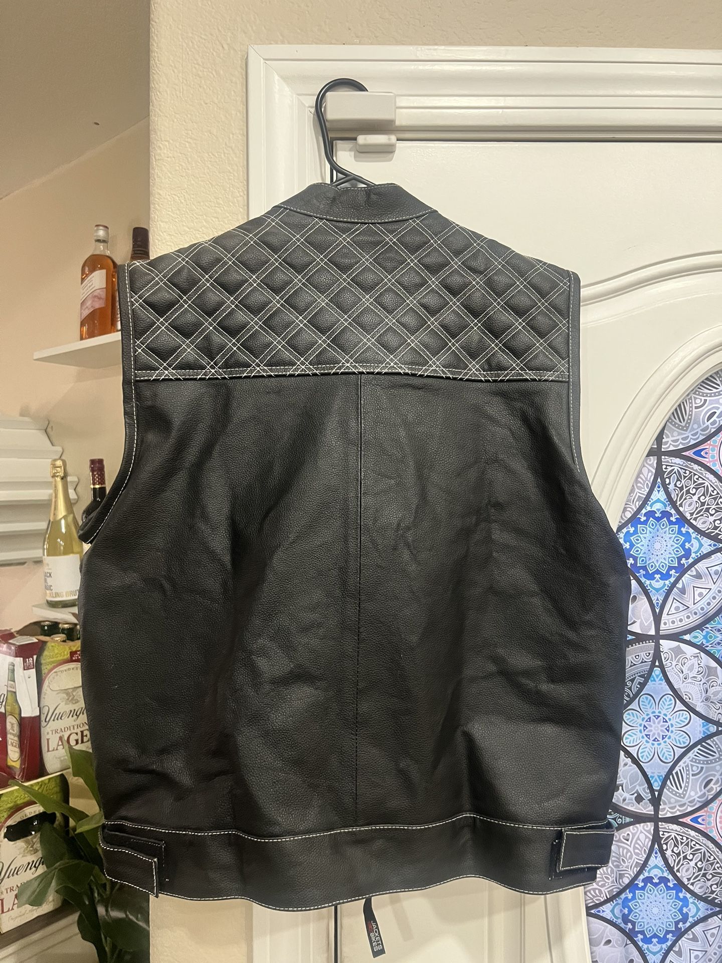 Leather Vest/ Cut