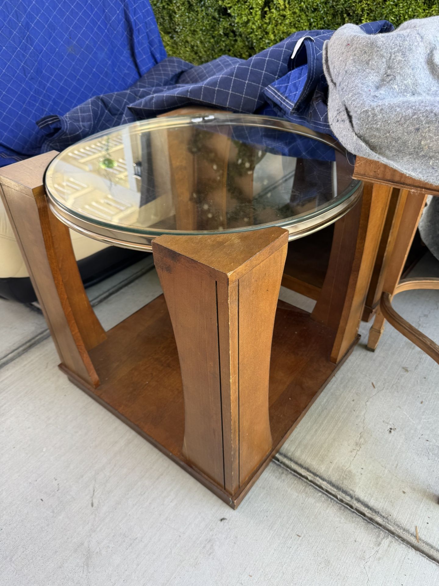 Pair Of MCM Mid-Century Modern End Tables