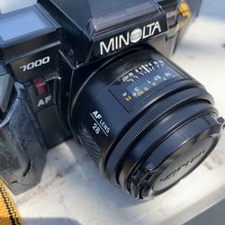 Minolta 7000 Camera