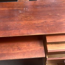 Desk L 48in x W 24in