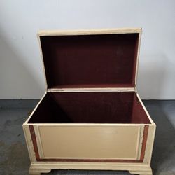 Vintage Hand-Painted Wooden Storage Trunk / Blanket Chest