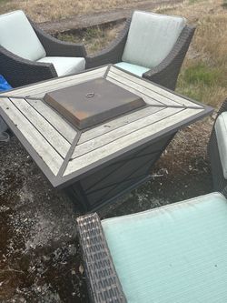 4pc Wicker Rocker/Swivel Chat Set & Hampton Bay Propane Fire Pit – MUST GO TODAY 250-OBO CASH