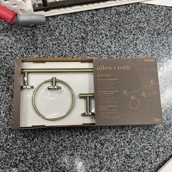 Bathroom Hardware Set