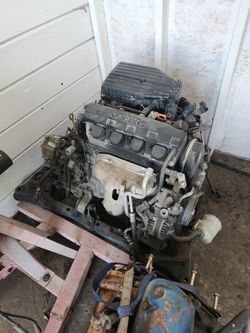 Honda D17 Vtec Motor And 4 Speed Transmition