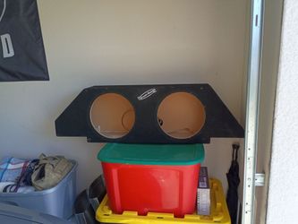 Ground Shaker Dual Subwoofer Enclosure Box
