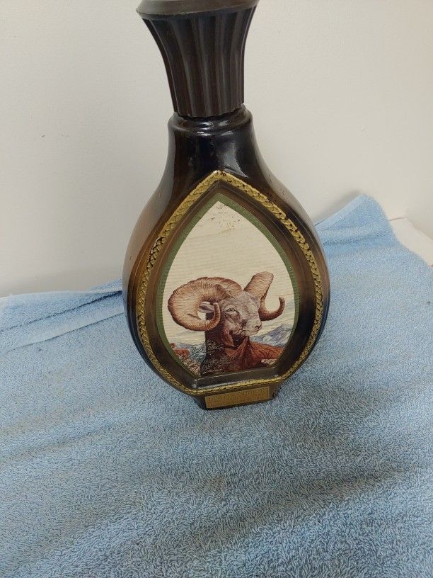 Vintage 1976 Jim Beam Choice Decanter Ram Sheep EMPTY
