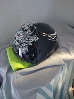 BIKE HELMET"Dark Angel" VCAN.Model: V531 Cruiser Half https://offerup.com/redirect/?o=U2hlbGwuU2FmZXR5: