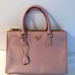 AUTHENTIC PRADA,MILANO, LEATHER LARGE BAG.