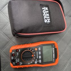 Klein MM700 Multimeter