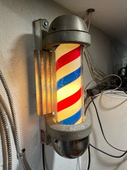 Marvy vintage Barbra pole