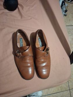 Ferragamo size 8 ee