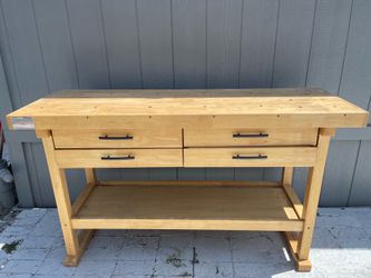 Utilities wood workbench great condition