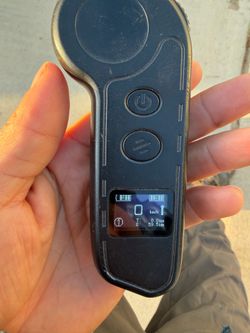 Maxfind electric skateboard