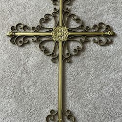 Iron Scroll Cross, Heart And Scroll Decor. Indoor/ Outdoor. 20x28”