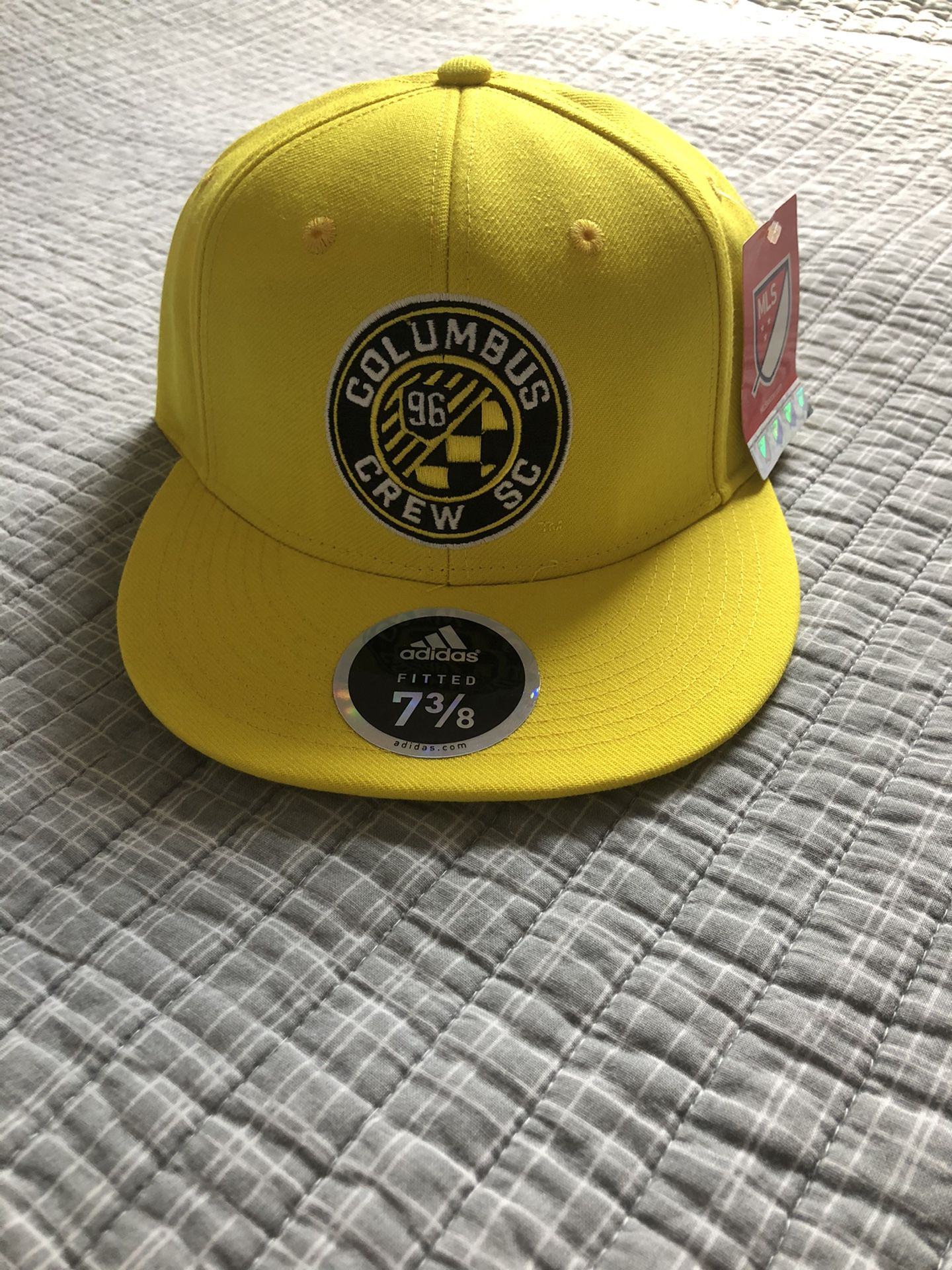 Columbus Crew MLS Adidas Yellow Fitted Hat Size 7 3/8