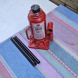 Bottle Jack