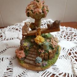 Musical Cat Statue 