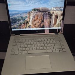 HP Touchscreen Laptop Win10Pro/8Gb/i5