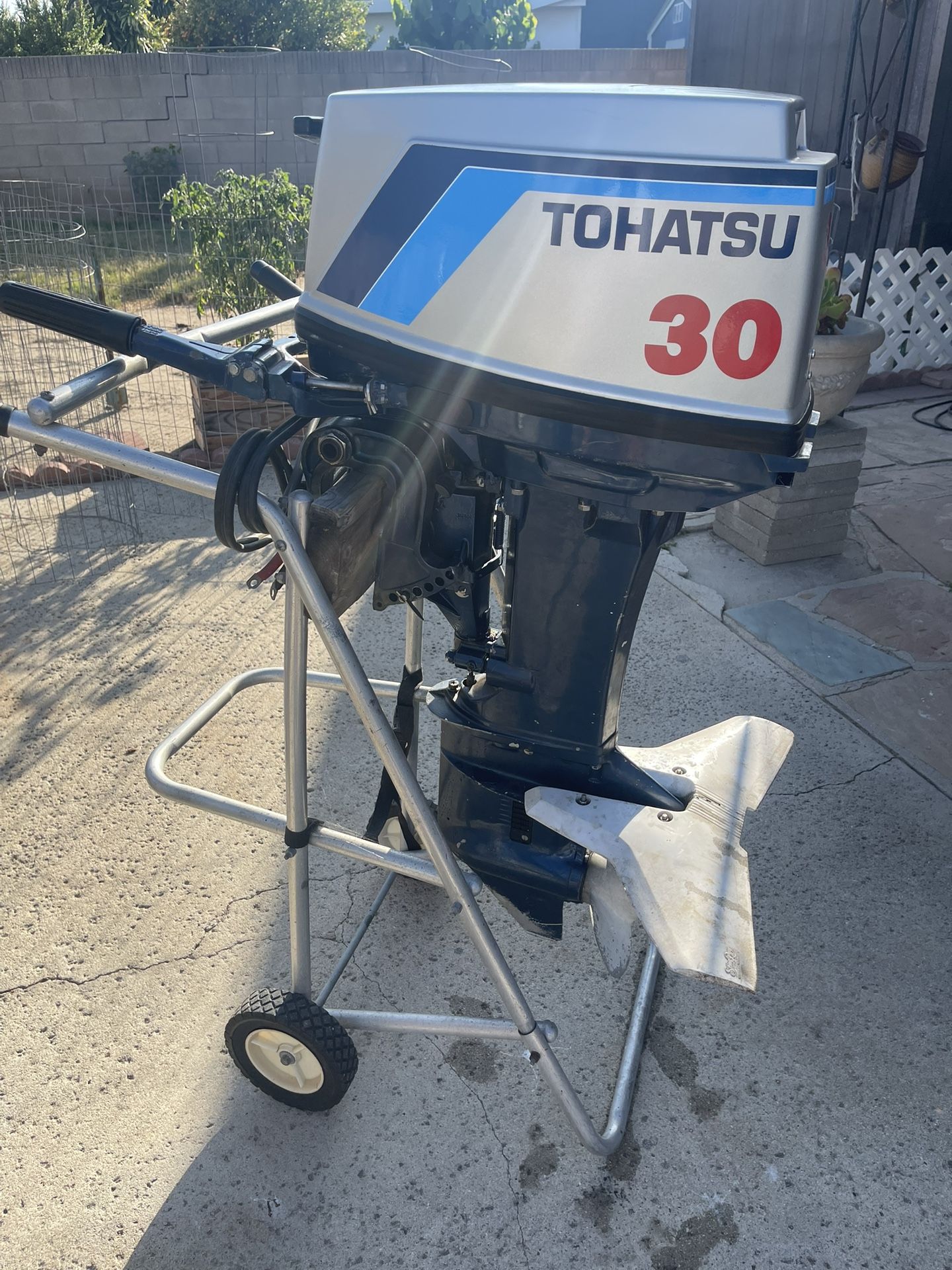 Tohatsu 30 HP2 stroke short shaft electric start outboard motor