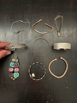 Assorted Costume Jewelry Bracelet Lot