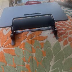 v.i.v.o 36 desk riser
