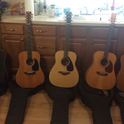 5accoustic Guitars