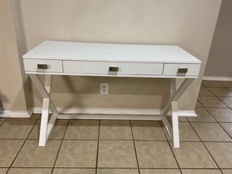 White Writing Desk with Three Drawers, Legacy Home Salina 47-in Computer Desk