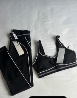 Conjunto Alo yoga