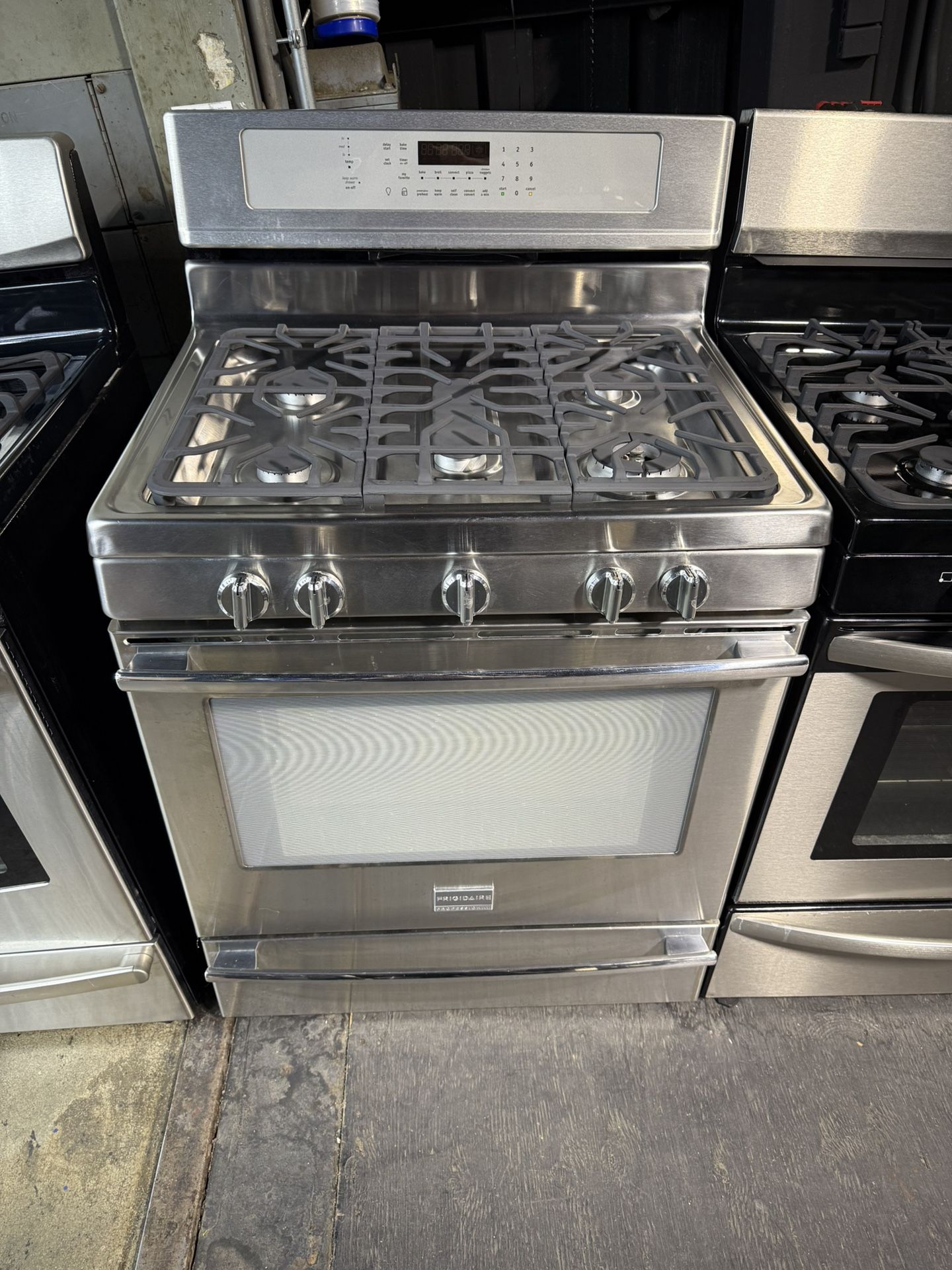 Frigidaire Stainless steel 5 burner range stove 