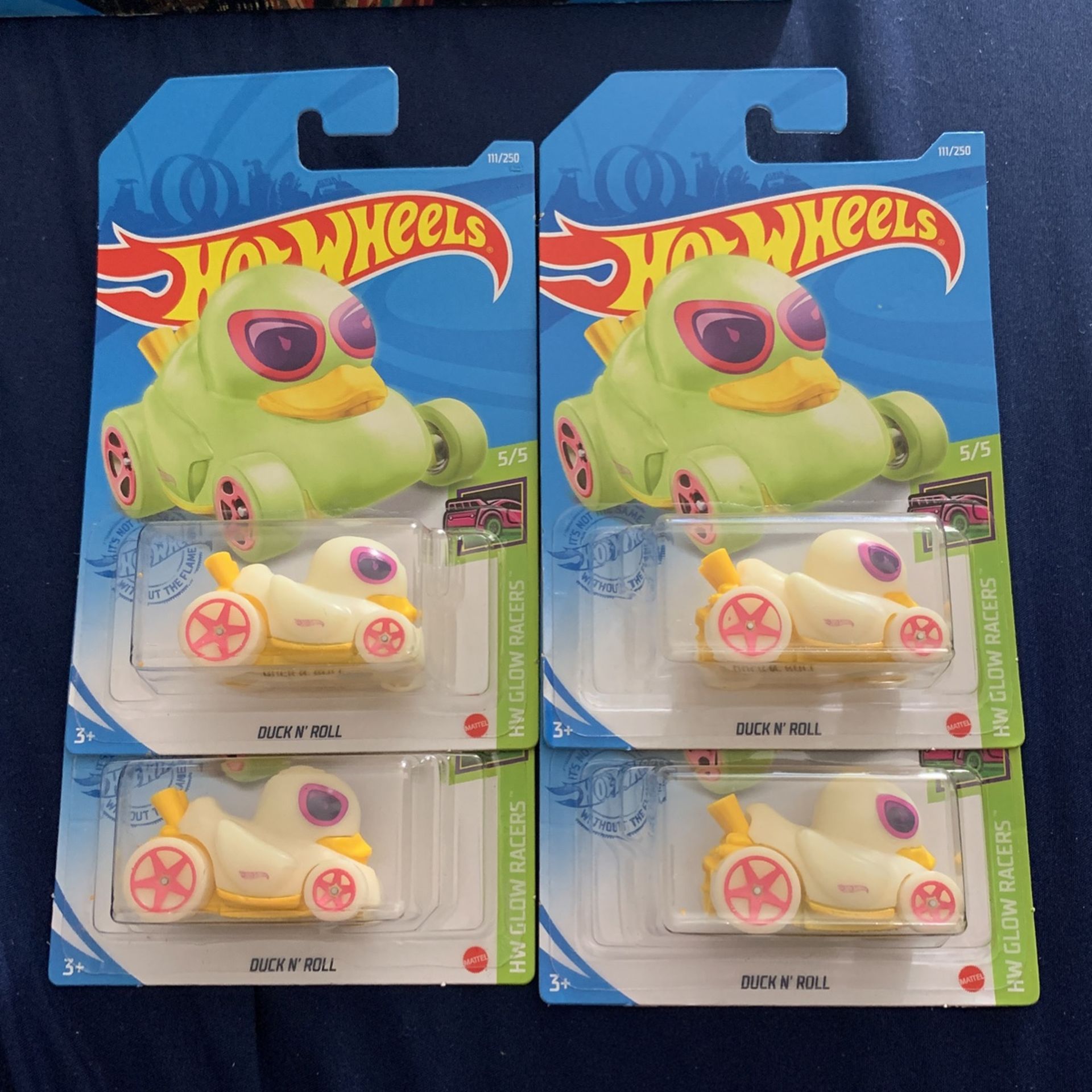 2021 HOT WHEELS DUCK N' ROLL 5/5 HW GLOW RACERS 111/250 DIECAST COLLECTION