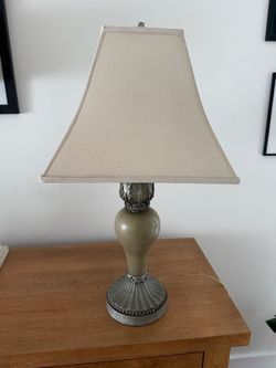 Table lamp