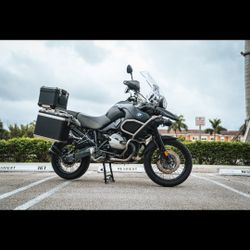 BMW ADVENTURE 1200 GS