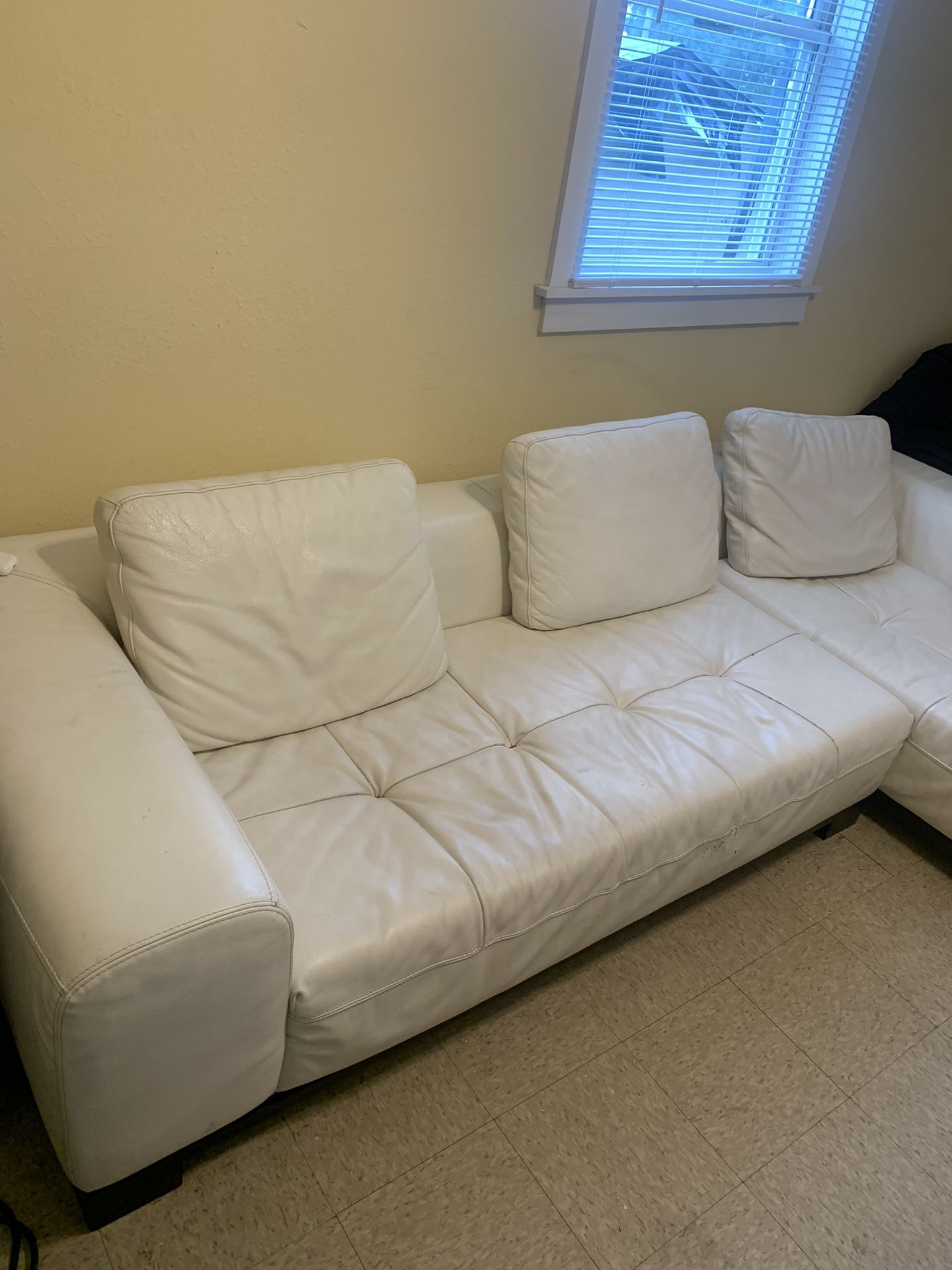 DeCoro Leather Sofa