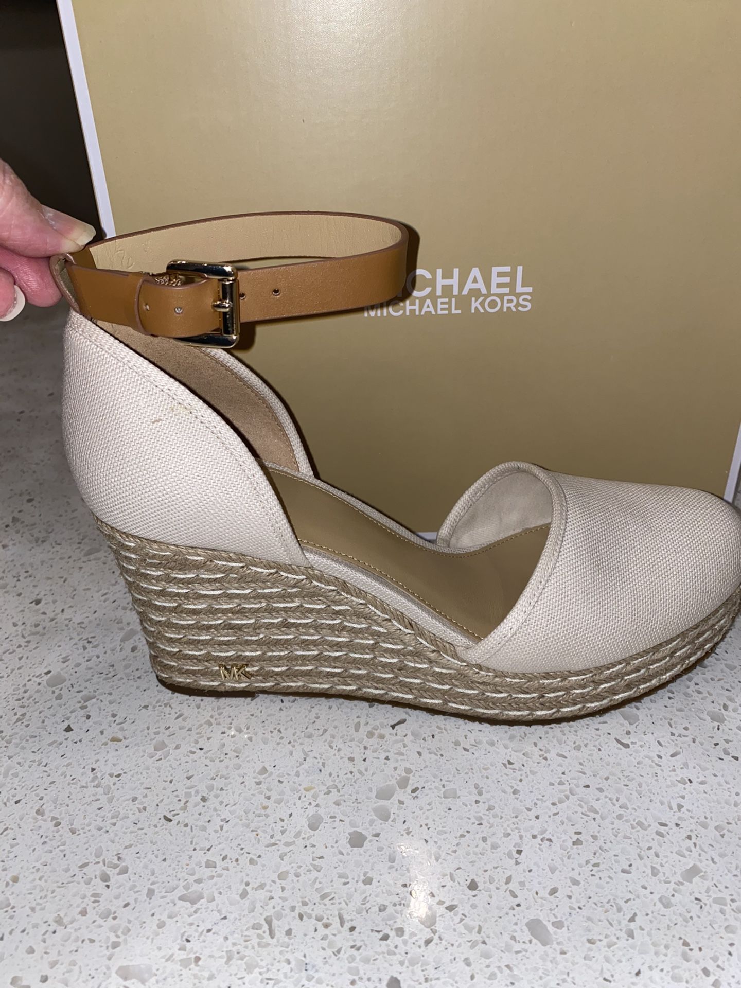 Women’s Size 9 1/2 Michael Kors Shoes