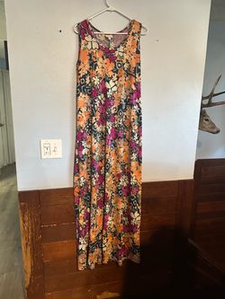 Floral Sleeveless Maxi Dress