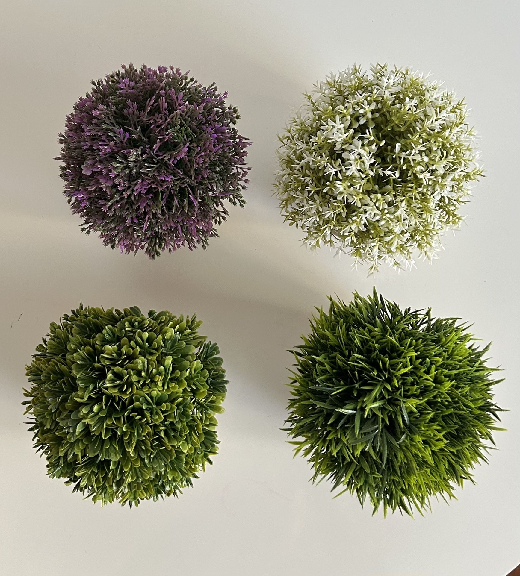 4PCS Mini Plastic Artificial Plants Grass in Pot/Small Artificial Faux Greenery/Mini Plants Topiary Shrubs Fake Plants for Bathroom, House Decorations