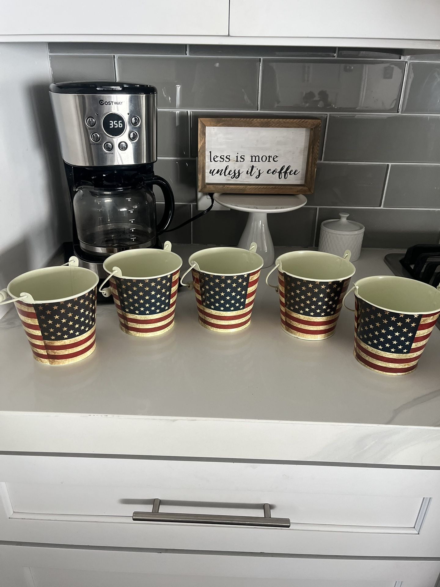 USA Flag Buckets X5