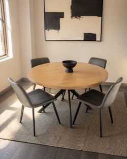 Dining Table Set – Table + 4 Chairs