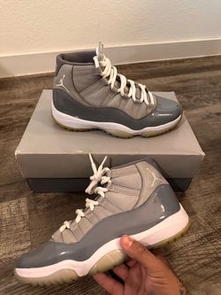 Air Jordan 11 Retro Cool Grey Sneakers