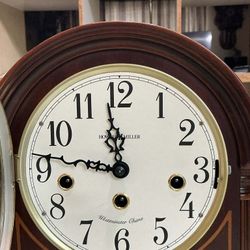 Howard Miller(613-180) Barrister Mantel Clock Westminster Chime - Good sharp - Working
