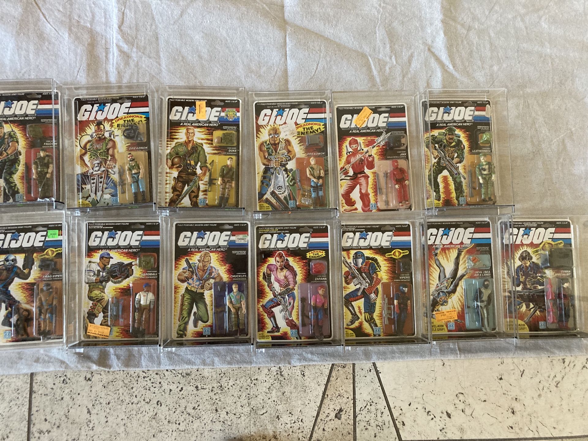 Collector seeking vintage old GI Joe toys 1960s 70s 80s 12 inch