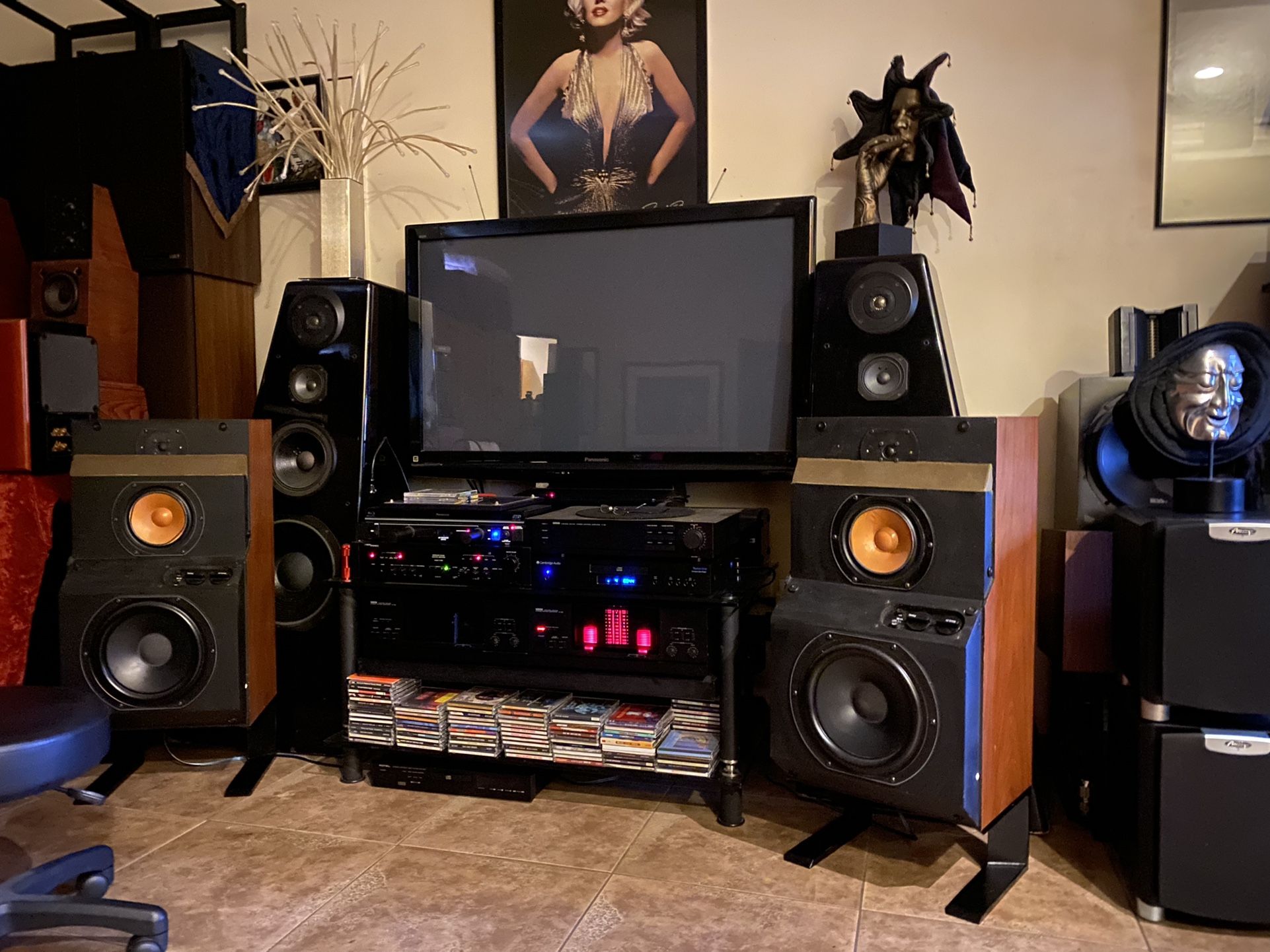 Large Speaker liquidation sale everything must go call for prices for