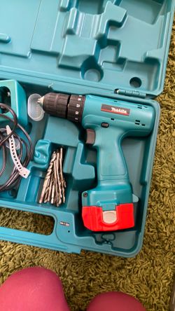 Makita portable power drill