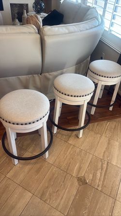Brand new barstools